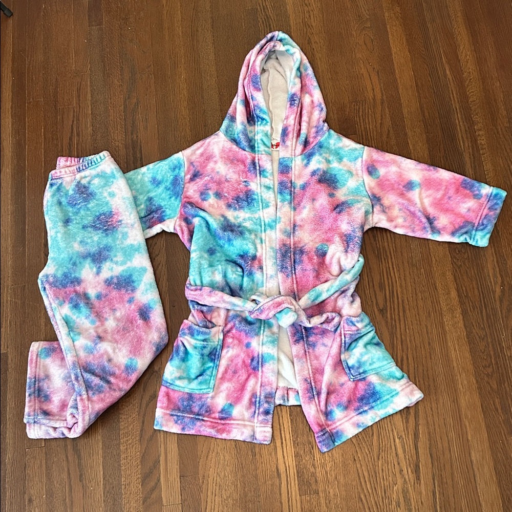 Heartbreaker Tie-Dye Hooded Robe and Fuzzy Pants Set- 6X